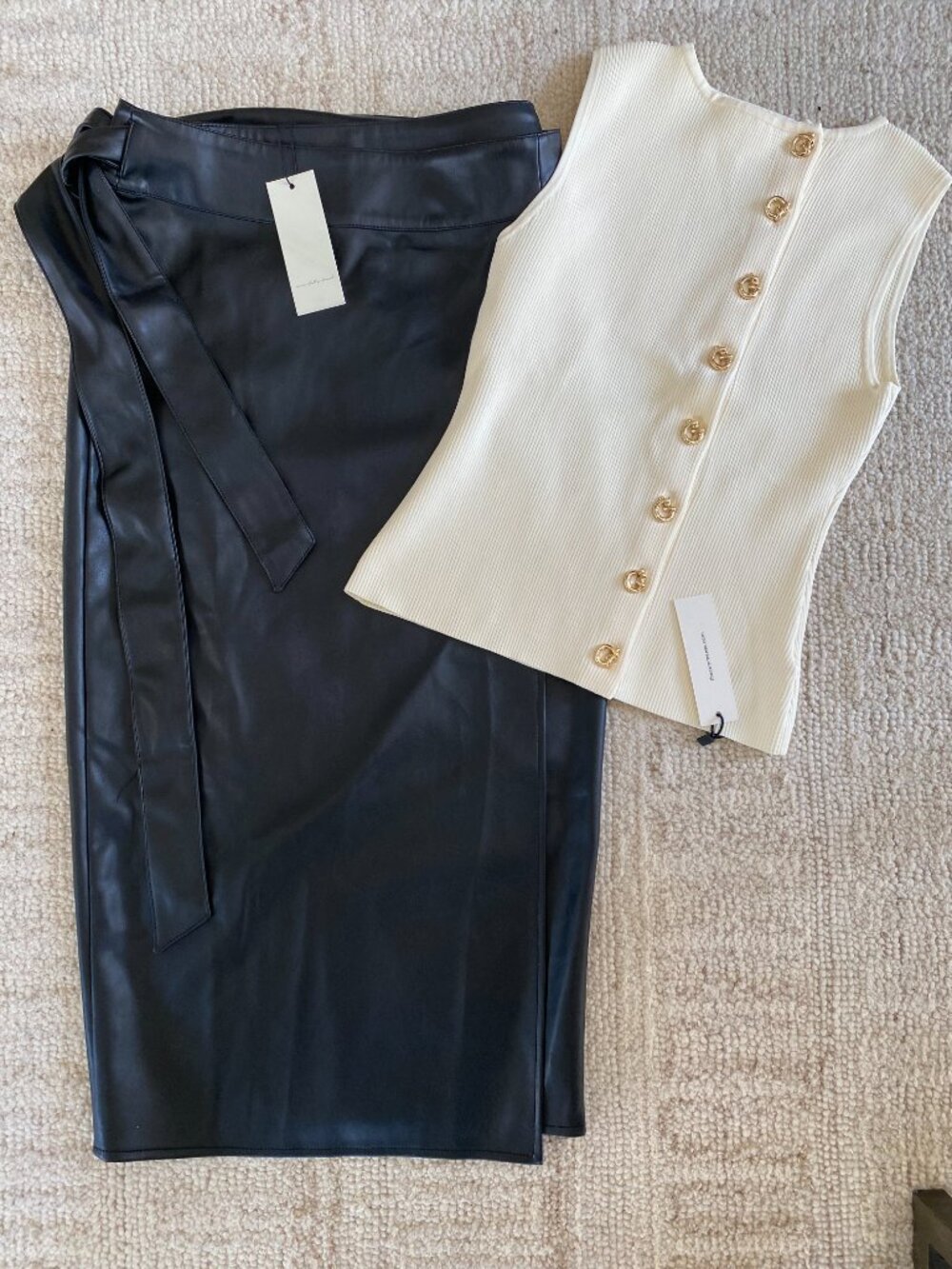 NWT Never Fully Dressed Faux Leather Wrap Midi Skirt US 0 Petite Belted Black